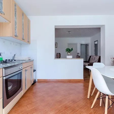 公寓 Cetina 罗维尼